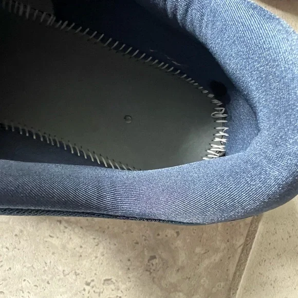 Men’s Altra Paradigm 5 Size 12 - Picture 5 of 10